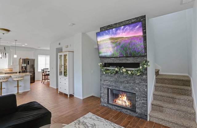 Central Townhouse | 3 Bed | Garage | W/D | HVAC