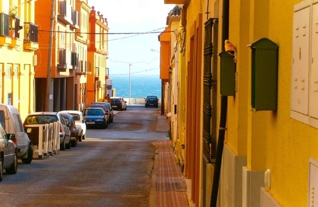 Centrally located apartment for 6,Tarifa
