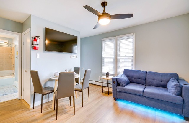 Centrally Located Ocean City Apt < 1 Mi to Beaches