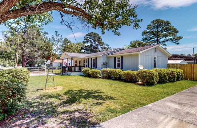 Centrally Located - Boat Parking & Large Yard
