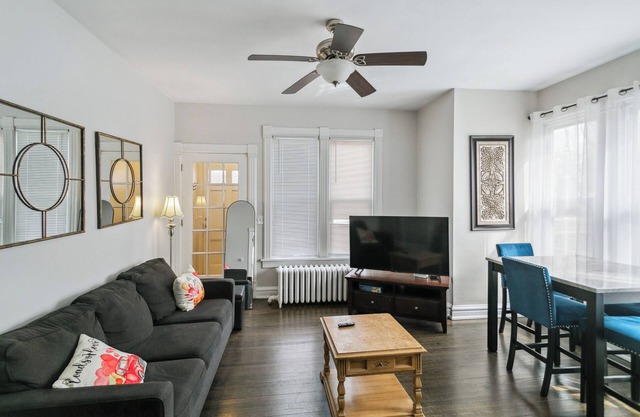 Centrally Located near downtown Libertyville