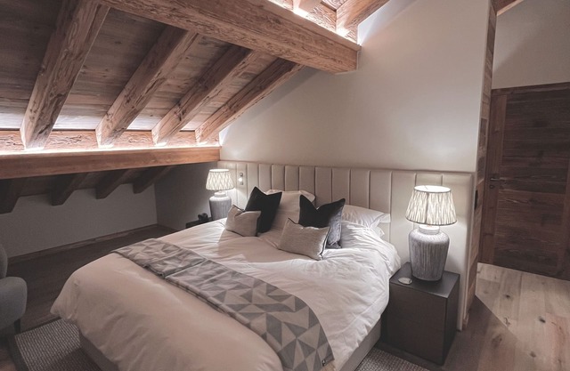 Chalet Chalmers - Luxury Chalet