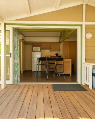 Chalet en camping bord de mer