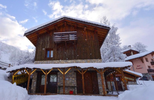 Chalet Orchis -Wohnen am Skilift in Le Bettaix