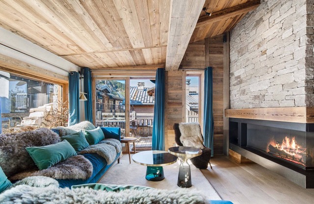 Chalet La Tania, 4 bedrooms, 10 persons