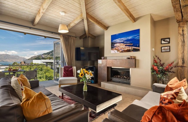 Chambers City Centre Penthouse