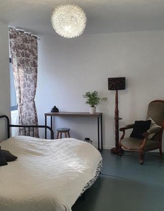 Chambre aux portes de Bordeaux