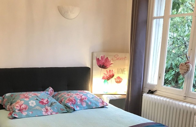 Chambre Cosy, Calme, Dans Maison Privée à 1,5 km du Village