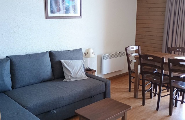Chamrousse apt 4/6 ppl – 3★ residence, ski-in/ski-out, great mountain views