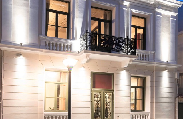 Chandax luxury villa in Heraklion city center