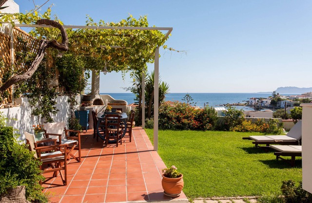 Chania Sea View Summer House