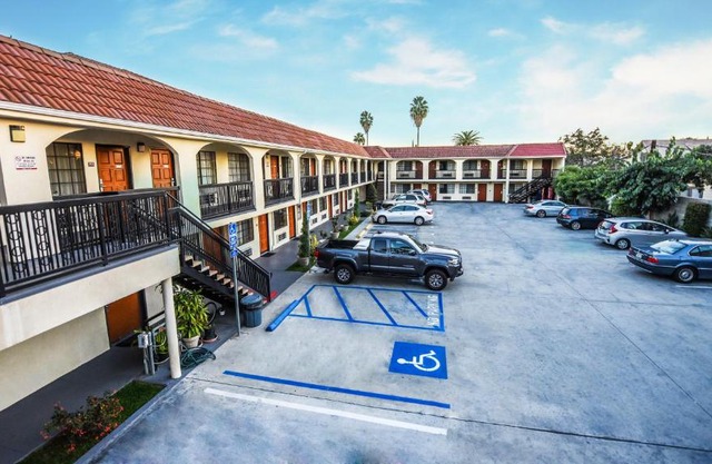 Chariot Inn Glendale - Pasadena