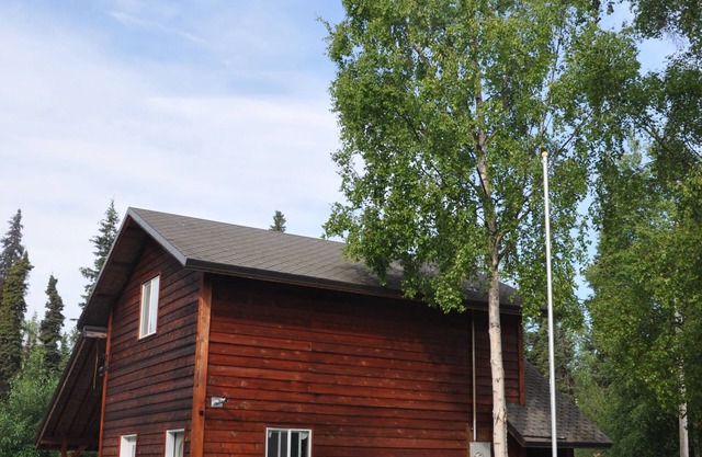 Charity Studio at Kenai River Soaring Eagle Lodge & Cabins
