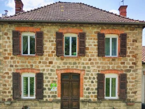 Charmant gîte pour 6 personnes à Néronde - FR-1-496-357
