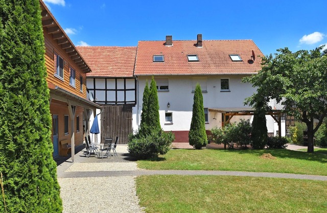 Charmante Ferienwohnung mit Garten in Hüddingen