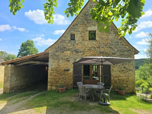 Charmante maison périgourdine avec jardin, cheminée, Wifi et équipements bébé, proche de Sarlat - FR-1-616-130