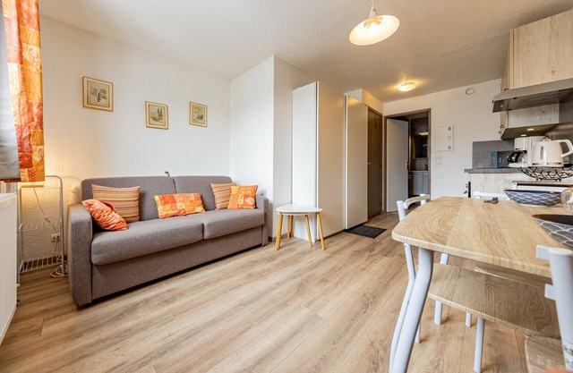 Charming modern studio 16 m2 in the center