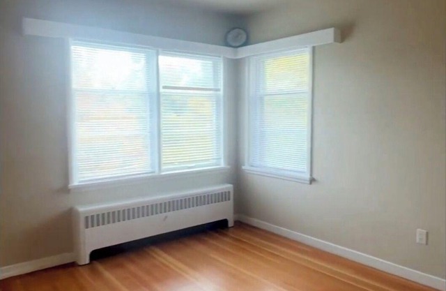 Charming 1-bedroom apartment in fabulous Kelowna with WiFi