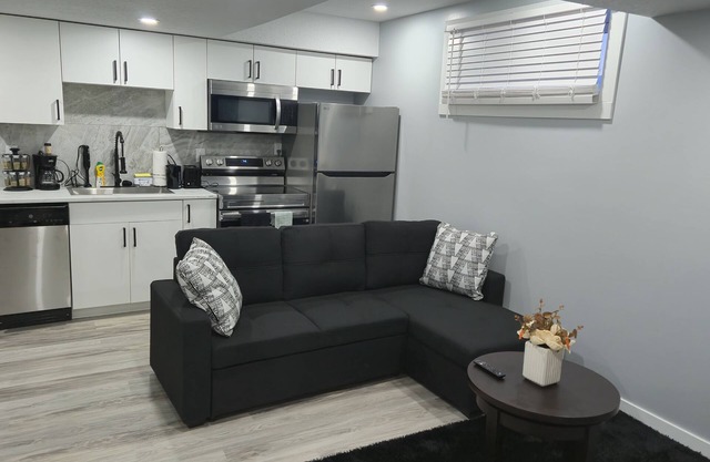 Charming 1-bedroom basement in wonderful Saskatoon with PS5 etc