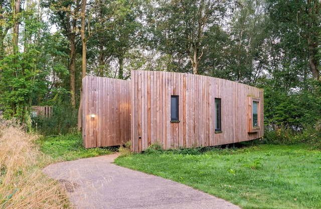 Charming 1-Bedroom Cottage