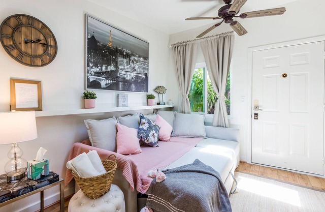 Charming 1-Bedroom Home near Downtown Culver