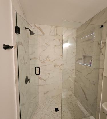 Charming 1 BR Carriage House