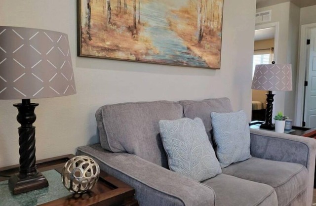 Charming 2 bed in Westminster