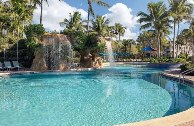 Charming 2-bedroom condo with WiFi, AC in delightful Bonita Springs