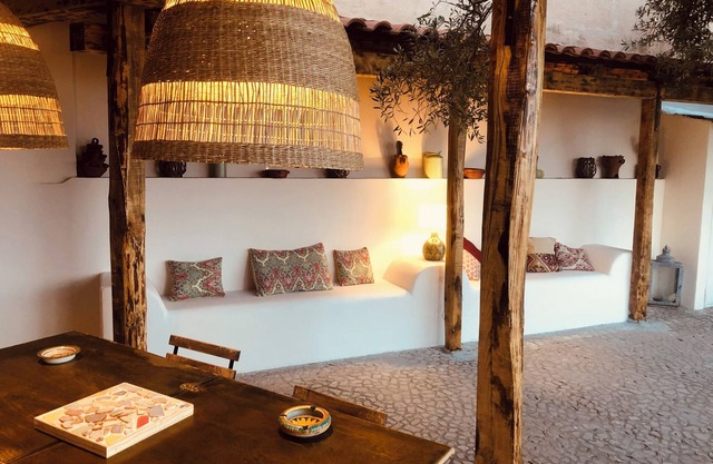 Charming 2-bedroom apartment in delightful Tropea with WiFi