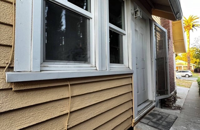 Charming 2-bedroom house with AC in Alhambra