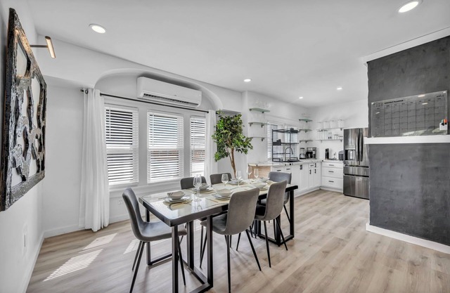 Charming 3-bedroom in Cleveland Heights