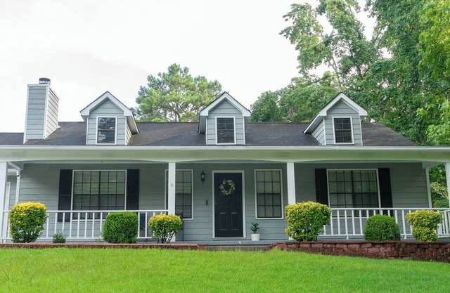 Charming 3-bedroom house in Jonesboro 15 Minutes from Downtown ATL