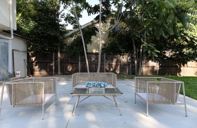 Charming 3-bedroom house with huge backyard in Pasadena