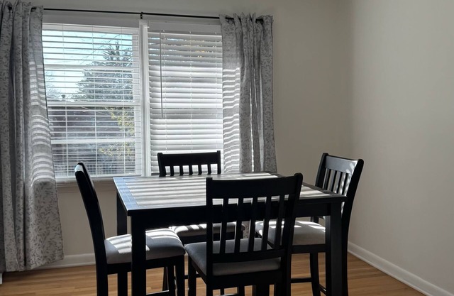 Charming 3-bedroom house in Atlanta with AC, WiFi