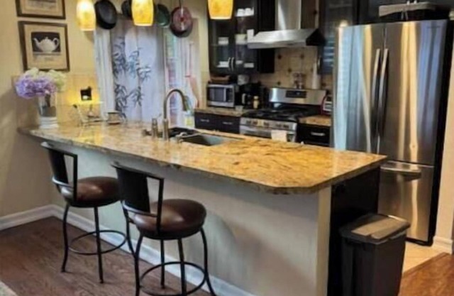 Charming 3-bedroom house with WiFi, fitness room in lovely Vallejo