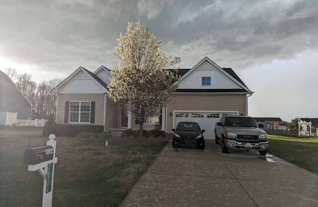 Charming 3-bedroom house in Milton - 1 minute off route 1