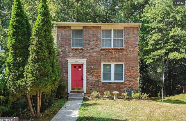 Charming 3-bedroom townhome 20 min downtown ATL, Fire pit, Parking, WiFi/TVs