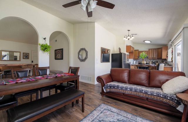 Charming 3-bedroom house in NE San Antonio, Close to the Airport