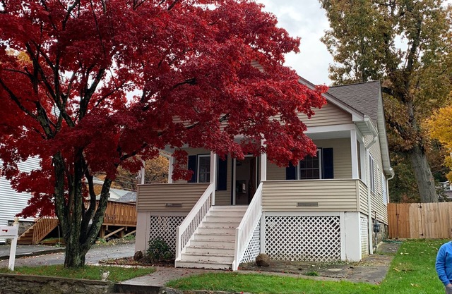 Charming 4 bedroom home close to West Point