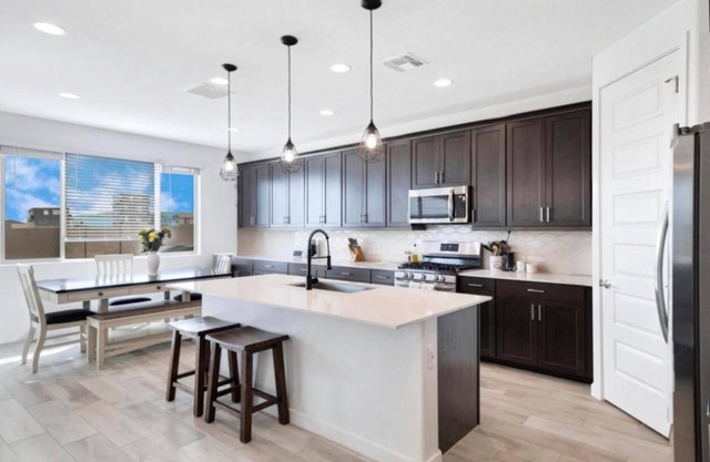 Charming 4-bedroom house in marvelous Queen Creek