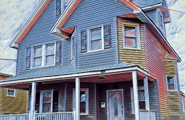Charming 4bedroom 2nd Floor Beach House - 1.5 blocks to the beach