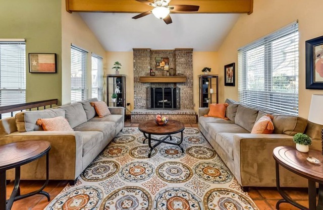 Charming 4BR home - Perfect for the Whole Family!