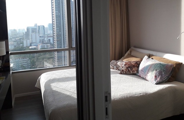 Charming apartment - 21st floor - Luxury condominium - BTS Phra Khanong -