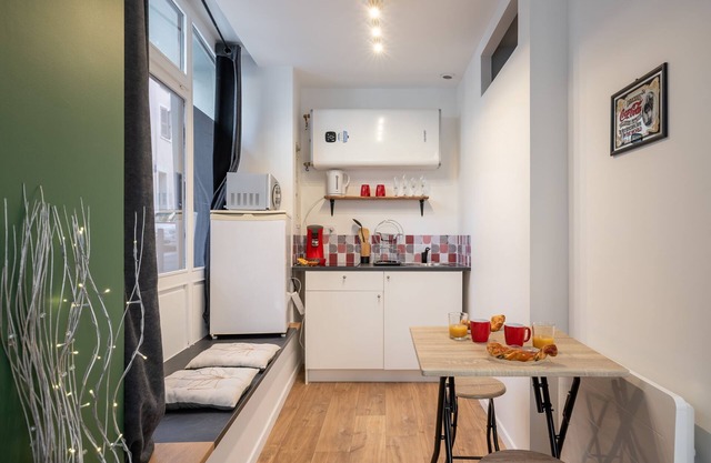 Charming apartment in the historic center of Grenoble