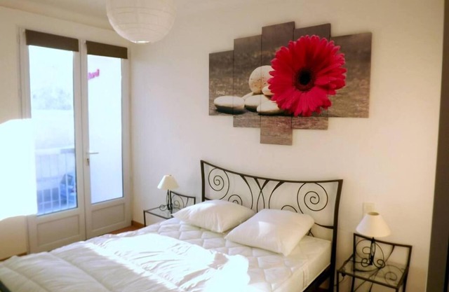 Charming apartment in residence on the port of Mèze - furnished with tourism 2 *