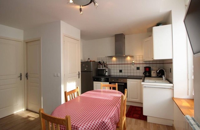 Charming Apartment near Mont-Dore Center with Modern Amenities and Free Wifi