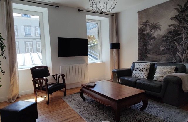 Charming appartement in the center of Granville