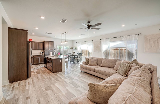 Charming Bakersfield Home w/Yard & Patio!