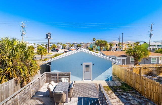 Charming Beach House! Just Steps from the Beach!
