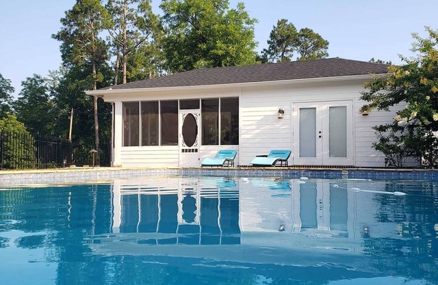 Charming Beach-Themed Studio Apartment in Doerun, GA with Private Pool